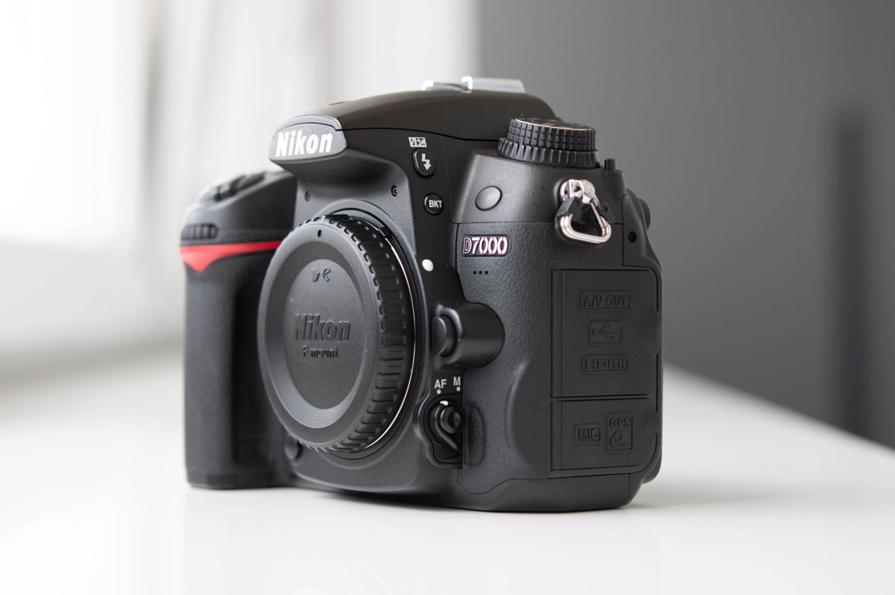 Nikon D7000 + grip Bălți foto 3