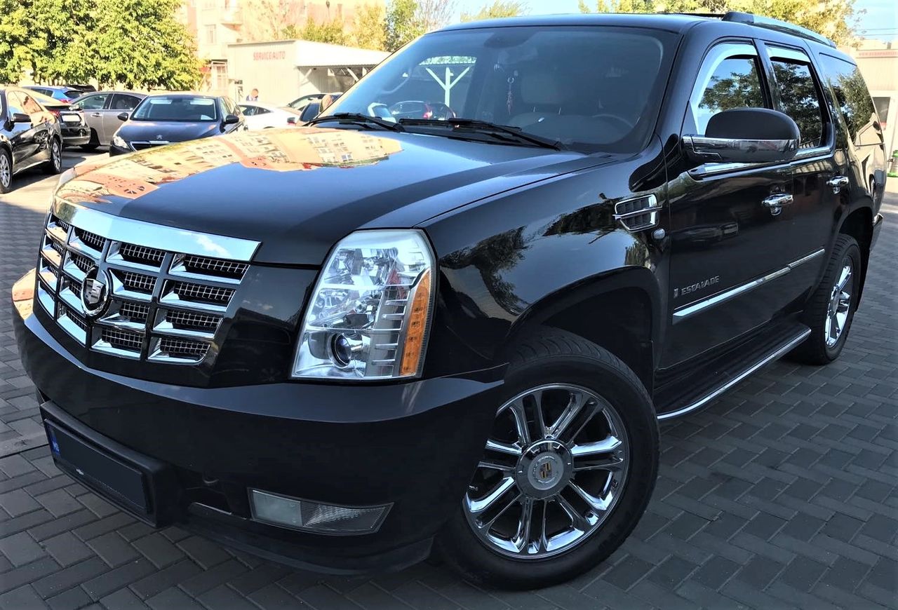 Cadillac Escalade foto 0