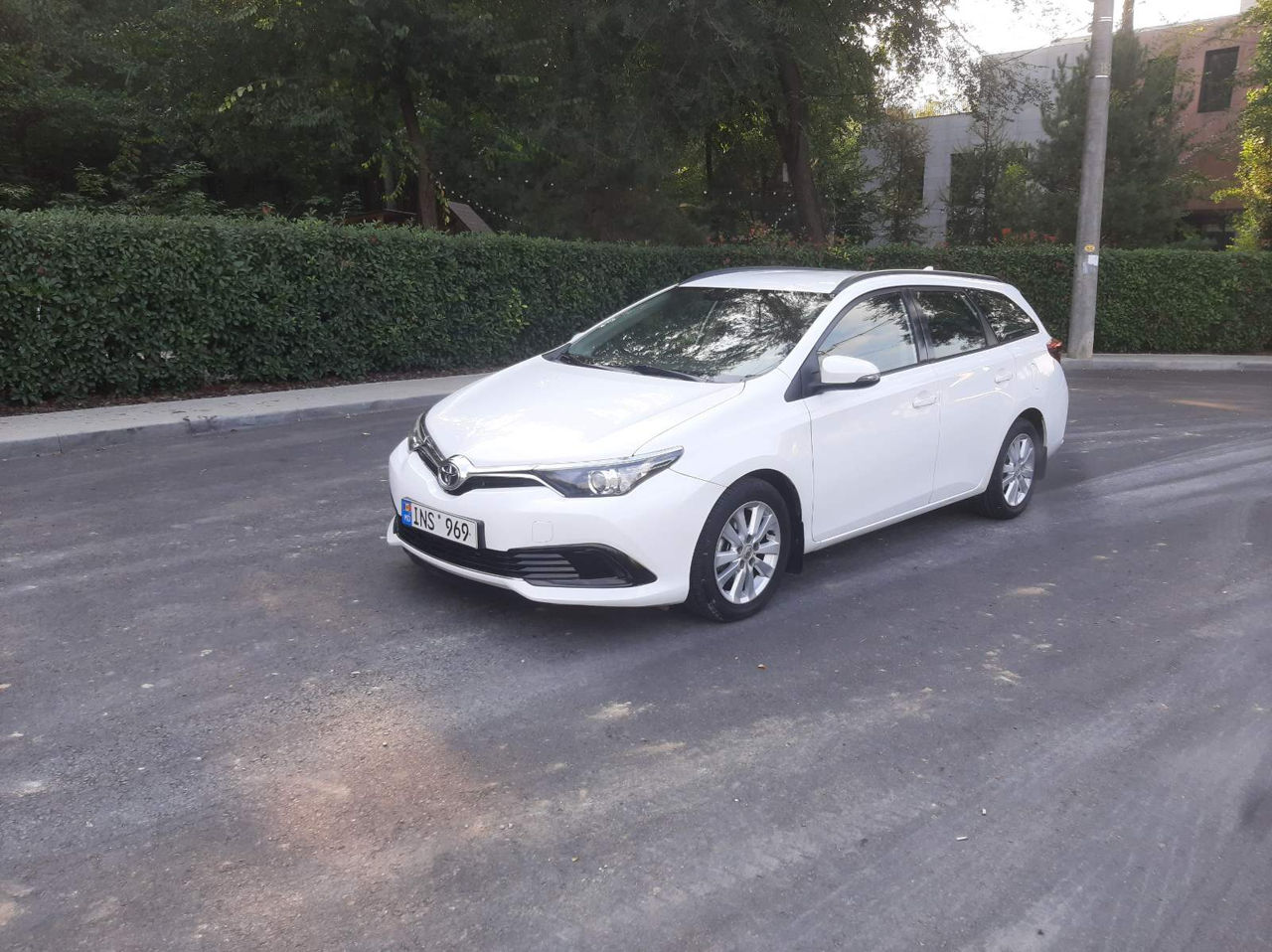 Toyota Auris foto 0