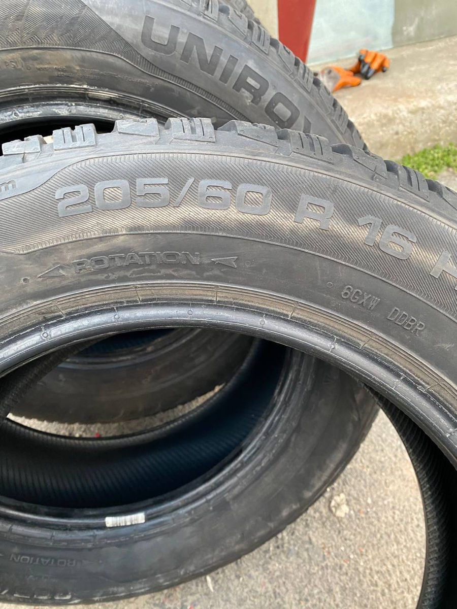 Anvelope 205/60 R16 2Uniroyal/2Semperit foto 4