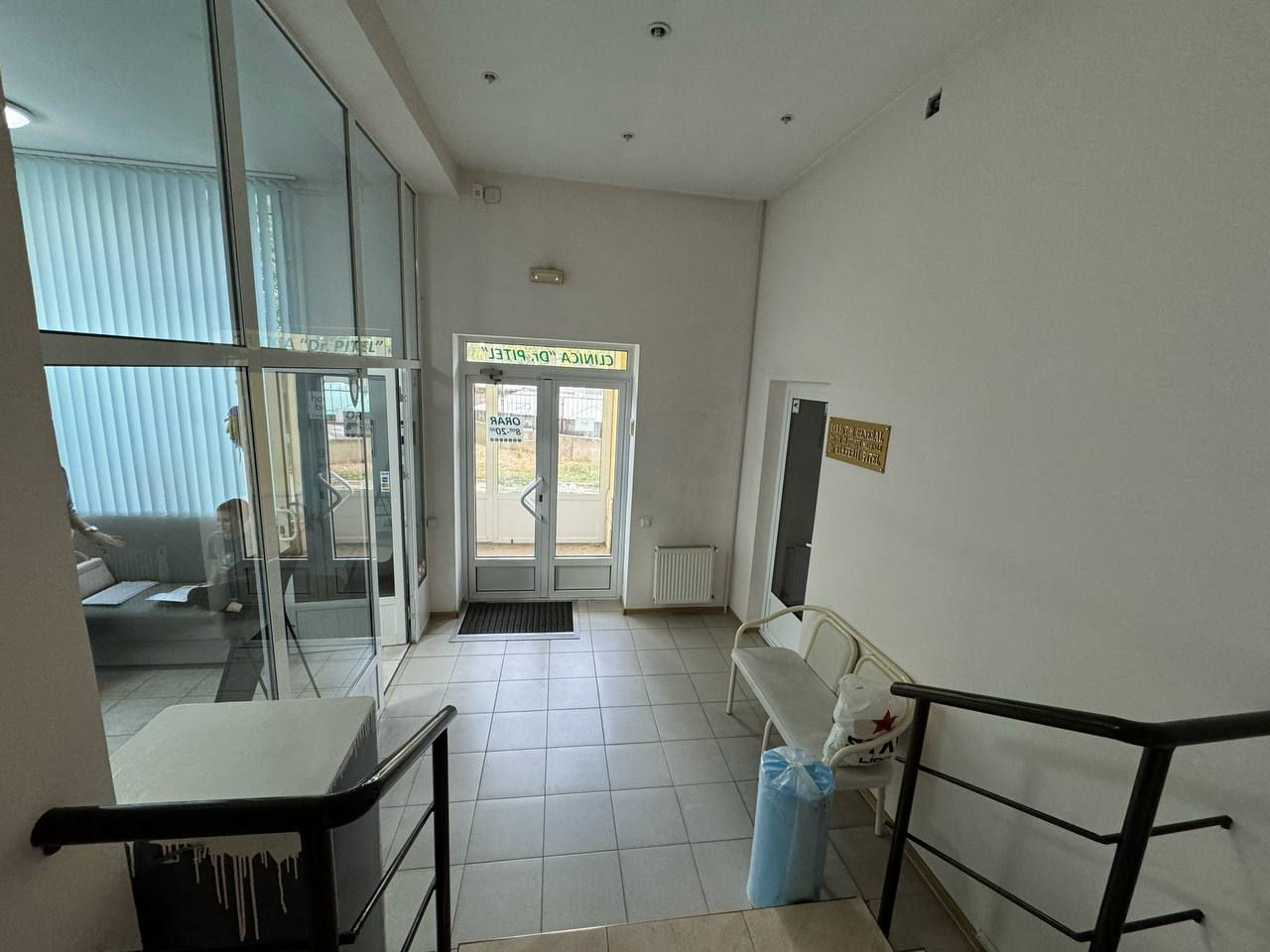 Spatiu comercial/centru medical la parter - Botanica str. Cuza Voda foto 1