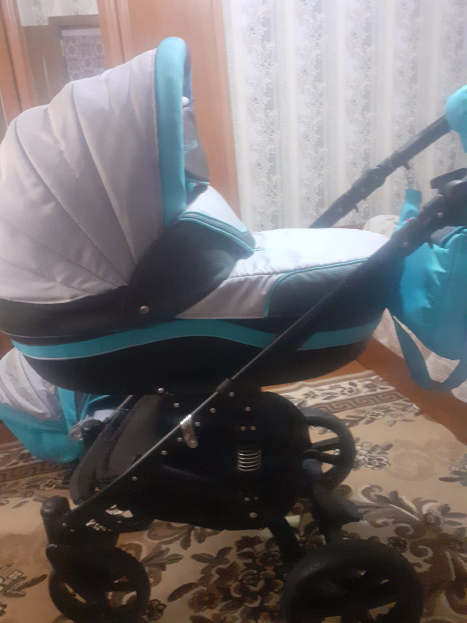 Продам коляску