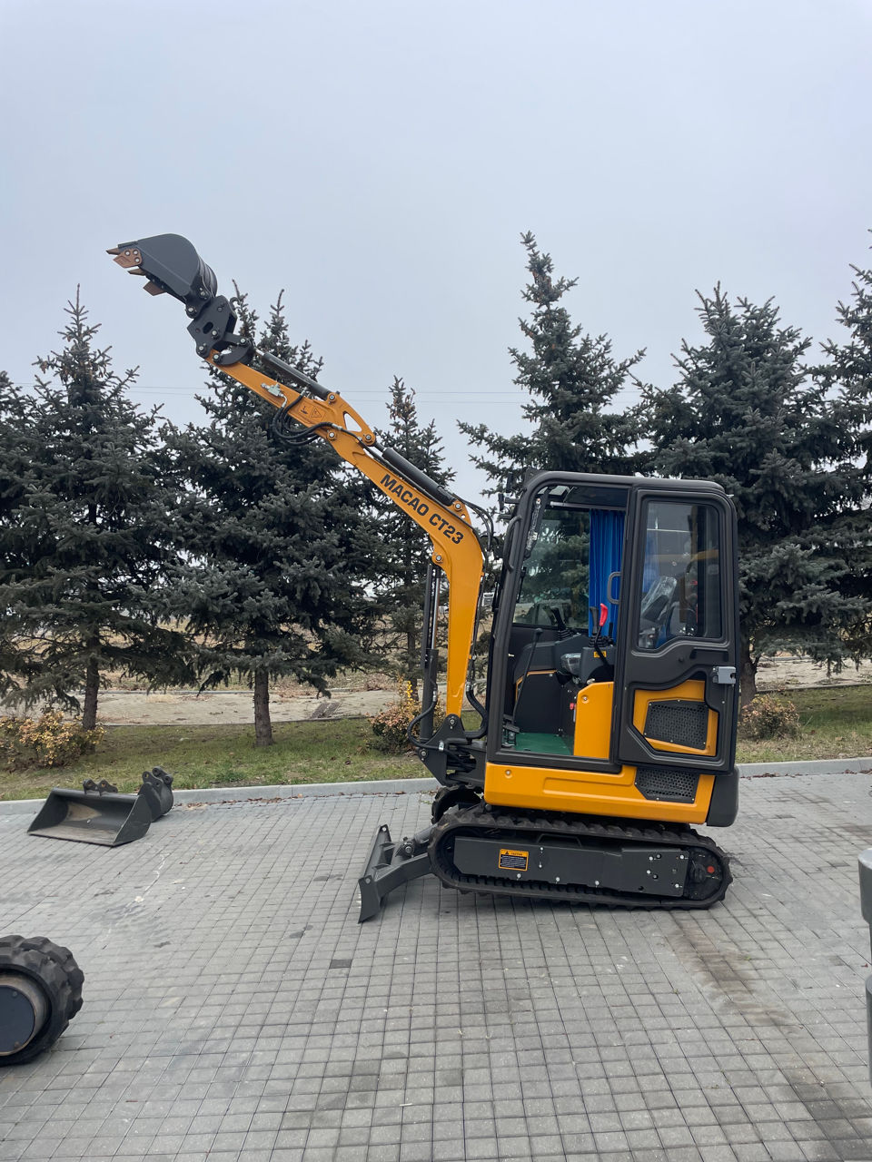 Miniexcavator macao ct23  credit fără prima rată este în stoc foto 1