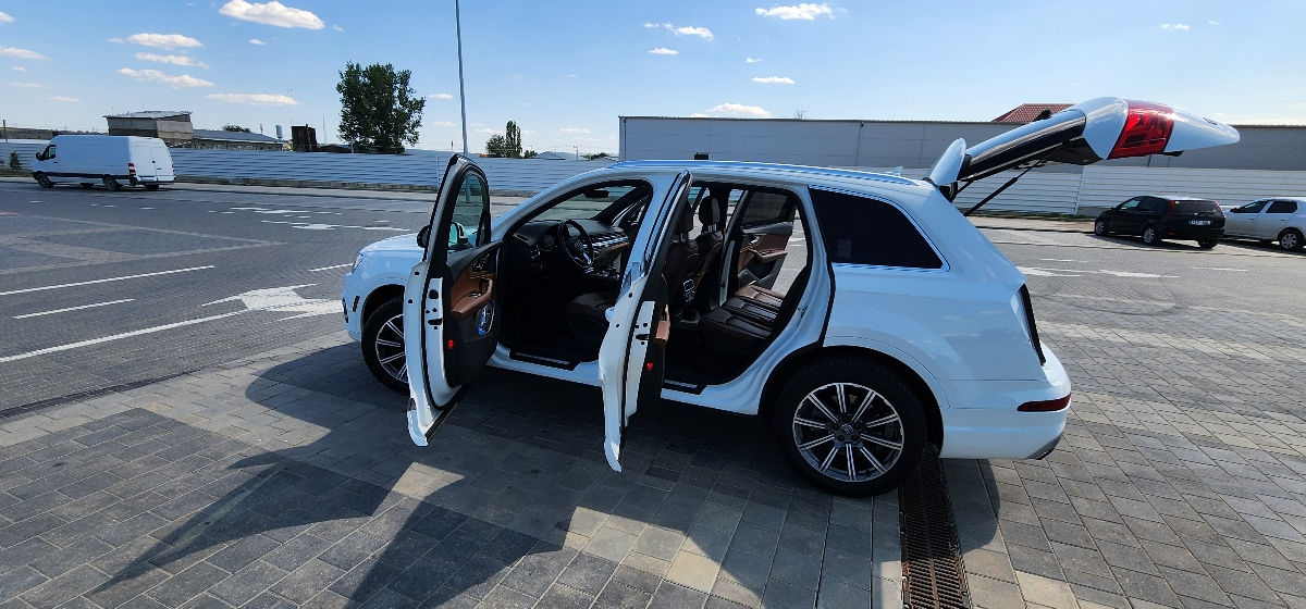 Audi Q7 фото 5