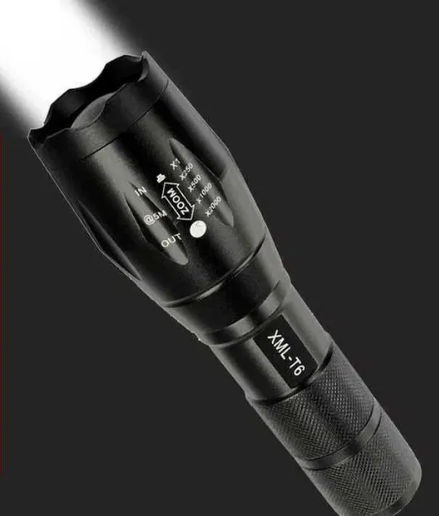 Lanternă tactică puternică T6 LED Telescopic XML-T6 LED foto 0