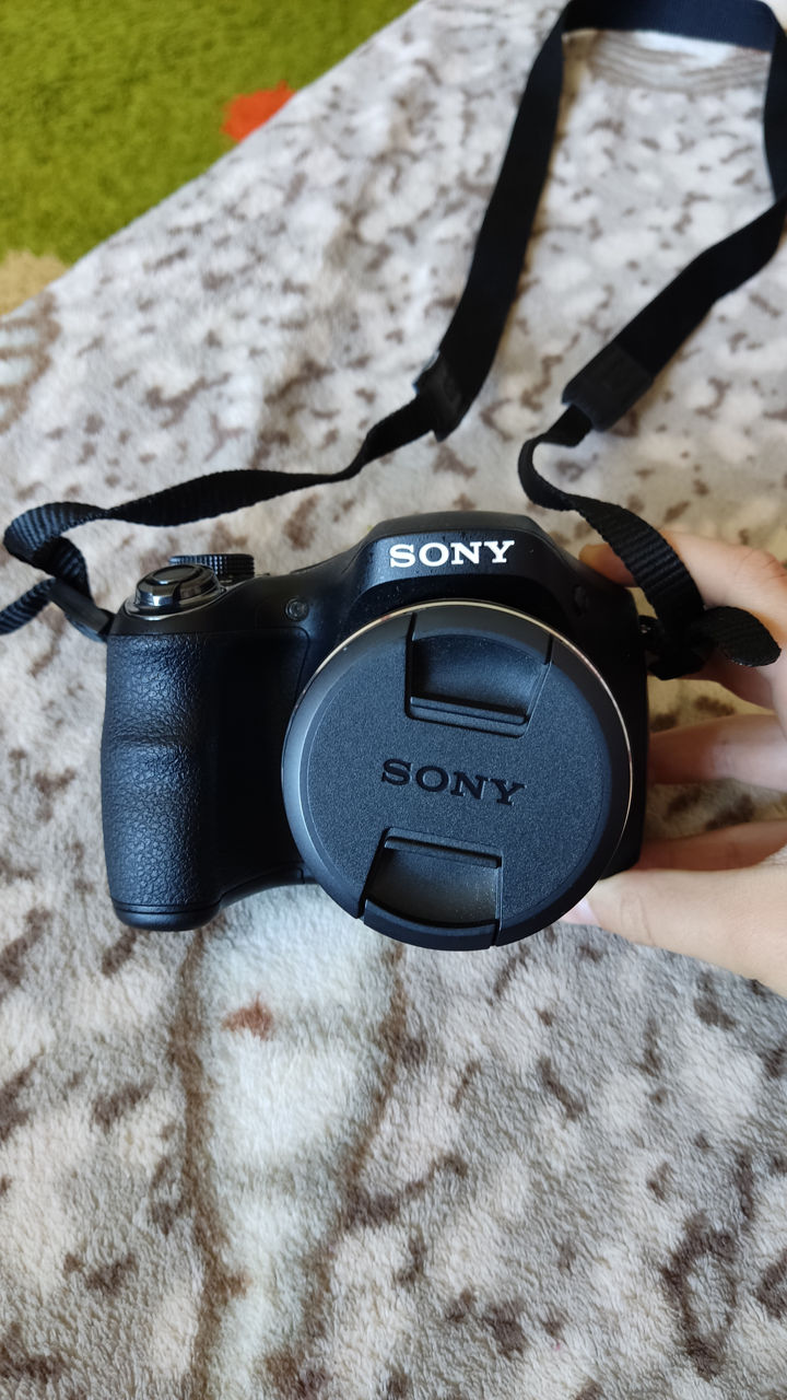 Sony cyber shot dsc-H300