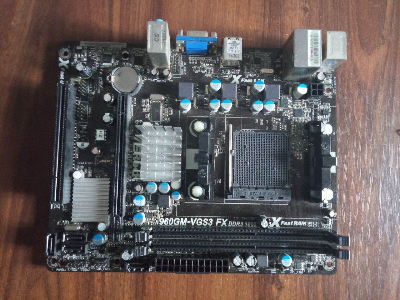 Asrock 960gm vgs3 fx нет изображения