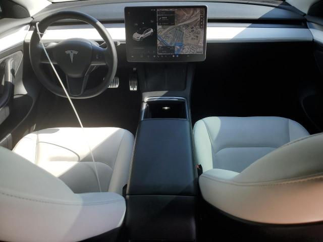 Tesla Model 3 foto 7