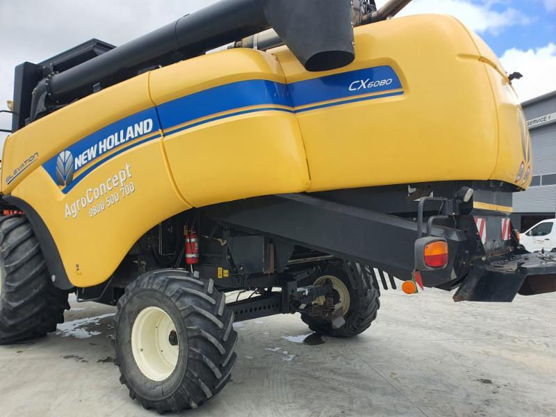 New Holland foto 5