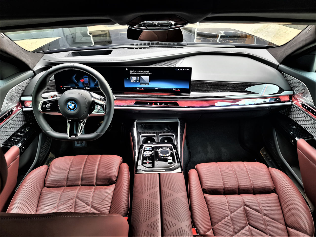 BMW 7 Series foto 8
