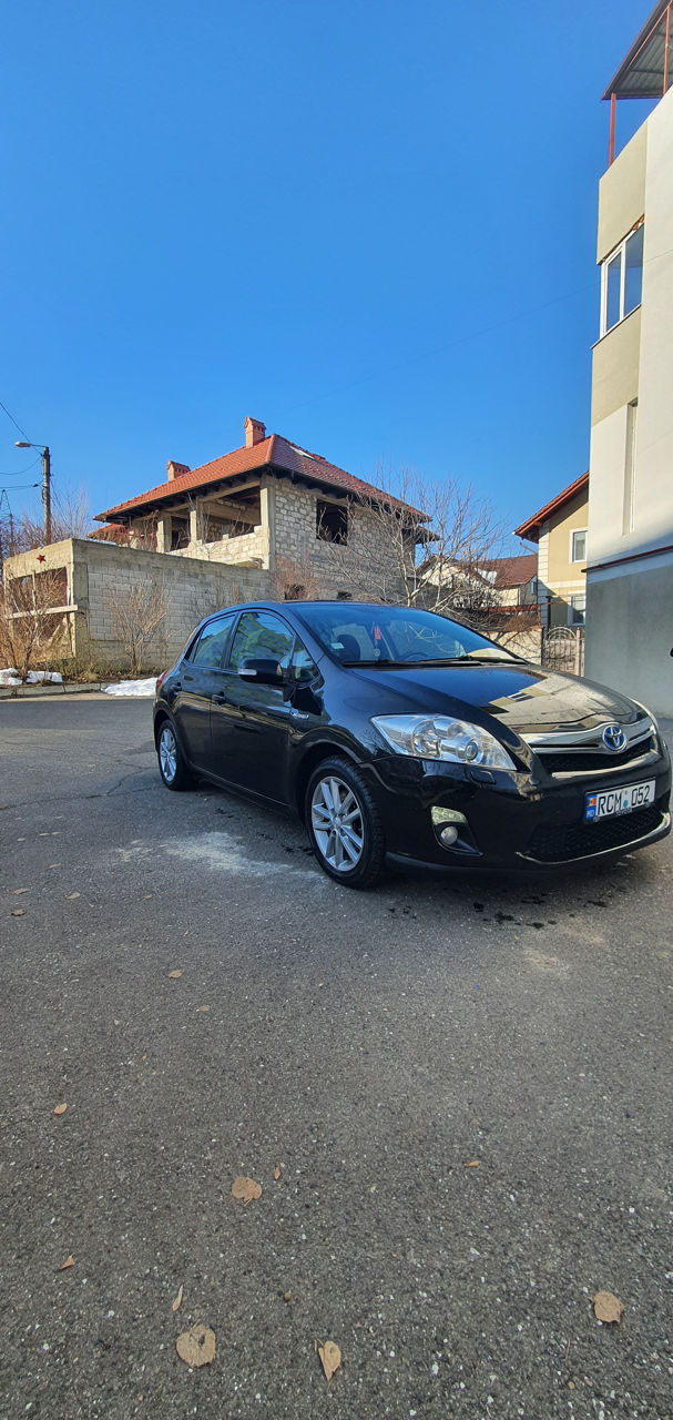 Toyota Auris foto 1