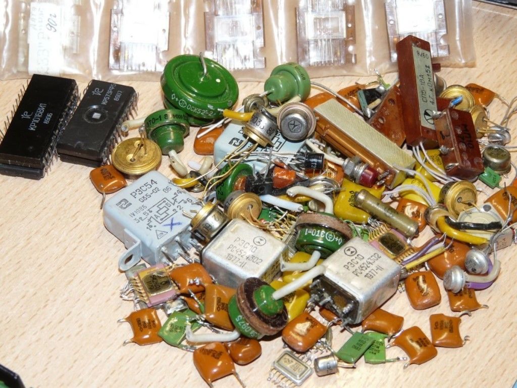 Куплю электронно-измерительные приборы СССР, нерабочие, Pадиодетали...