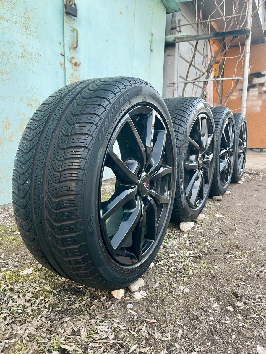 225 45 R17 5x108 R17