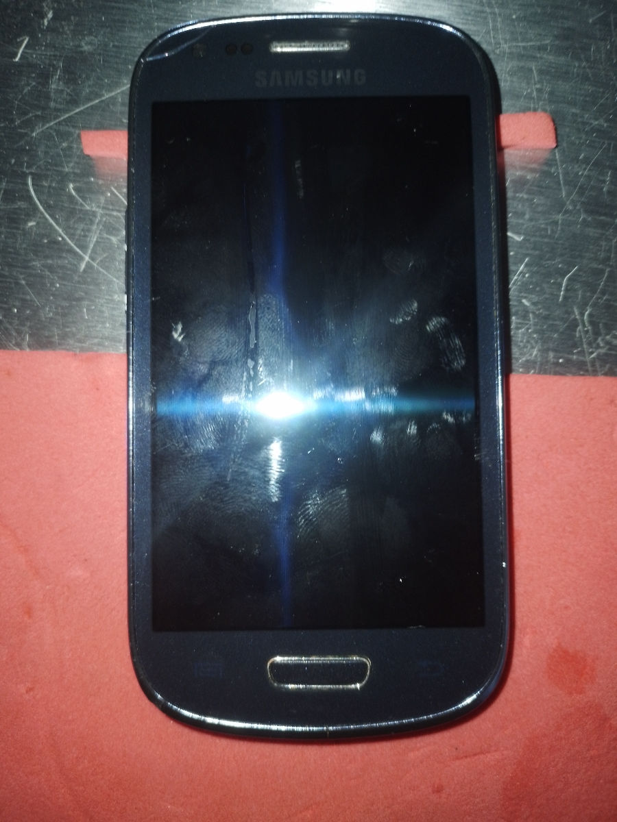 Samsung Galaxy S3 mini i8190  foto 9