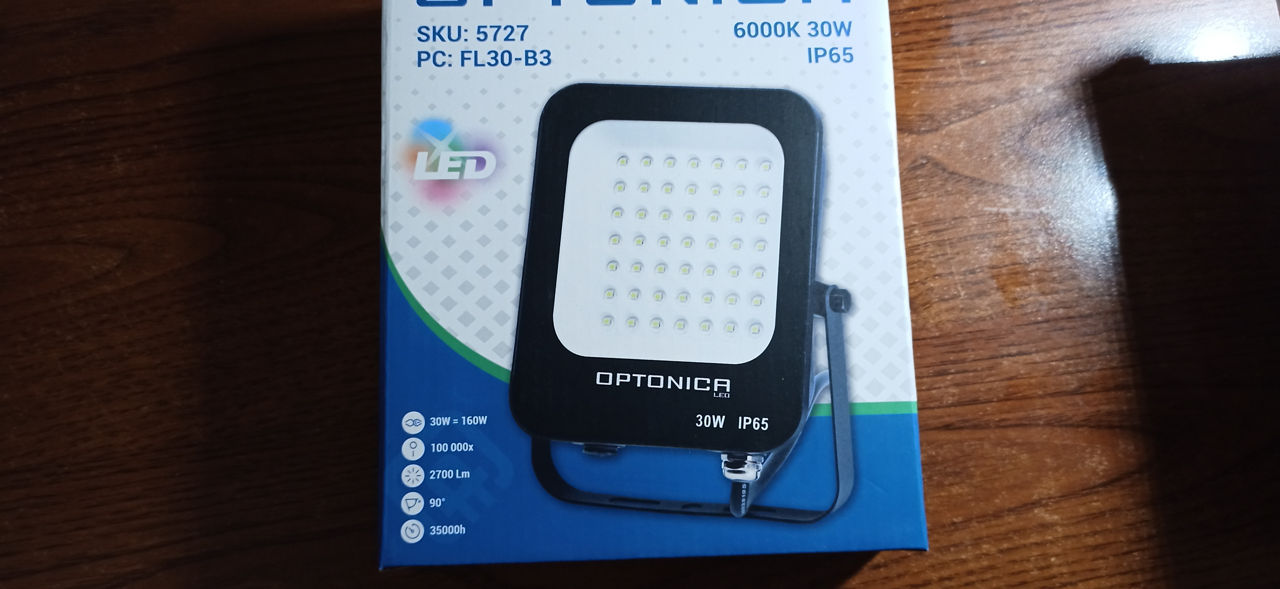 Becuri LED,Projectoare.Светодиодные лампы прожекторы фото 1