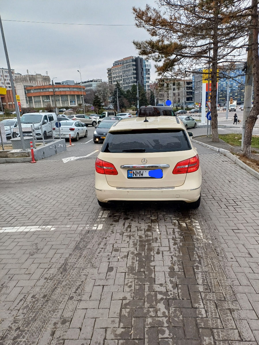 Mercedes B-Class фото 3