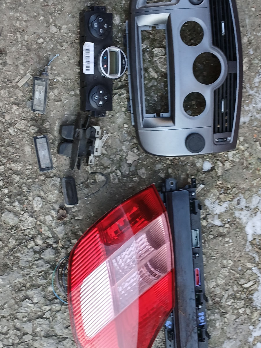 Dezmembrez  Renault scenic 2 piese 86 cai 106 grand scenic foto 2