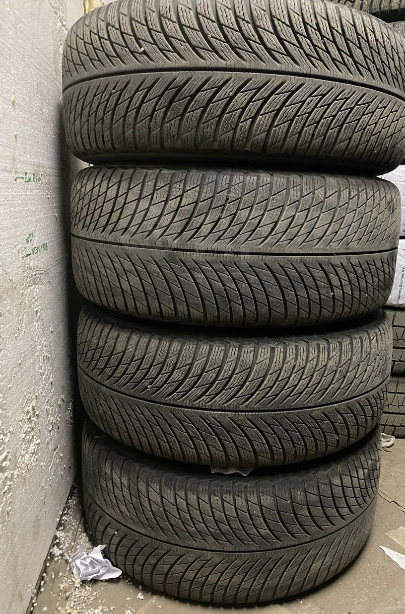 245 40 r18 Michelin