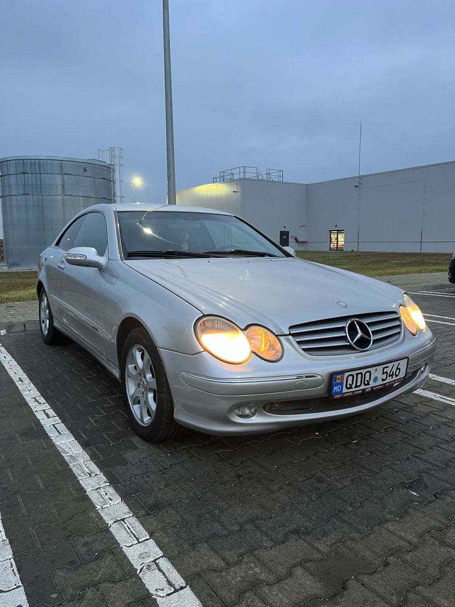 Mercedes CLK-Class foto 0