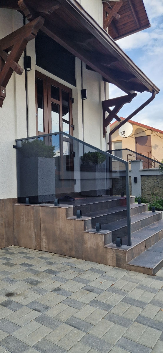 Balustrade, copertine din sticla securizata la cele mai avantajoase preturi foto 8