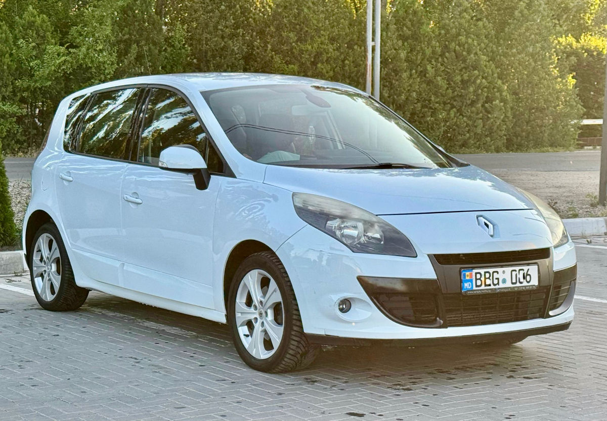 Renault Scenic фото 0