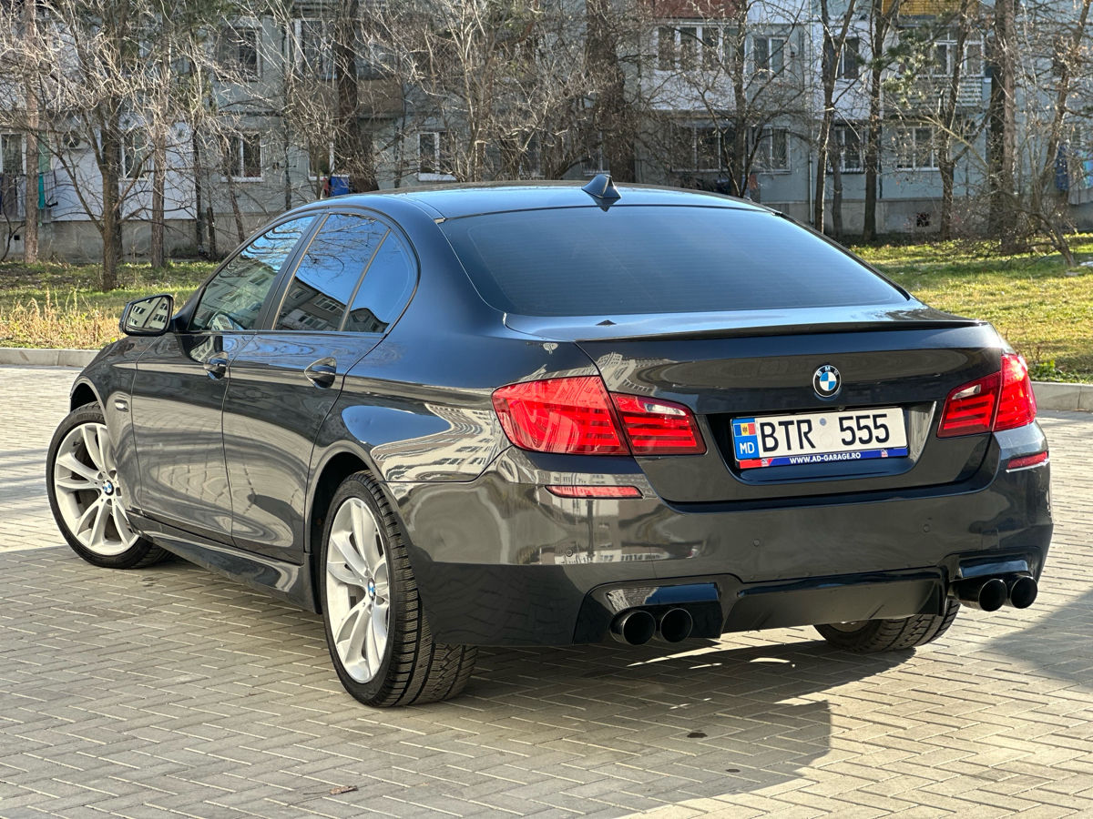 BMW 5 Series foto 3