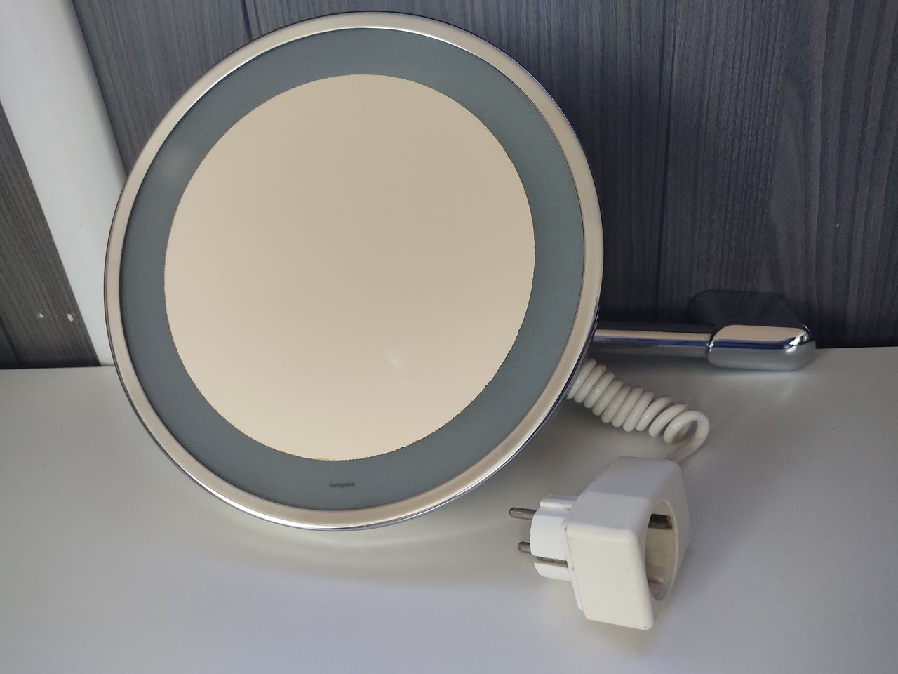 Hansgrohe зеркало увеличительное с подсветкой