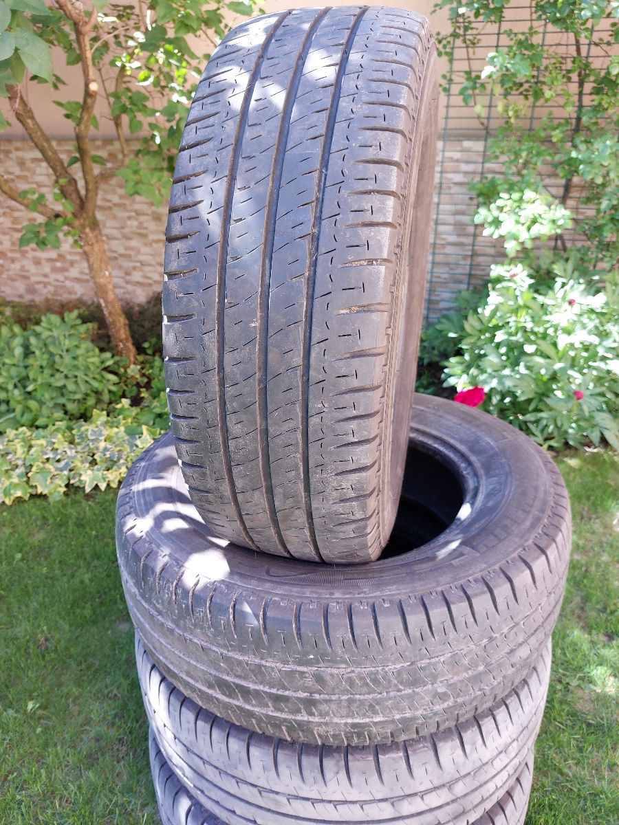 235/65r16c foto 1