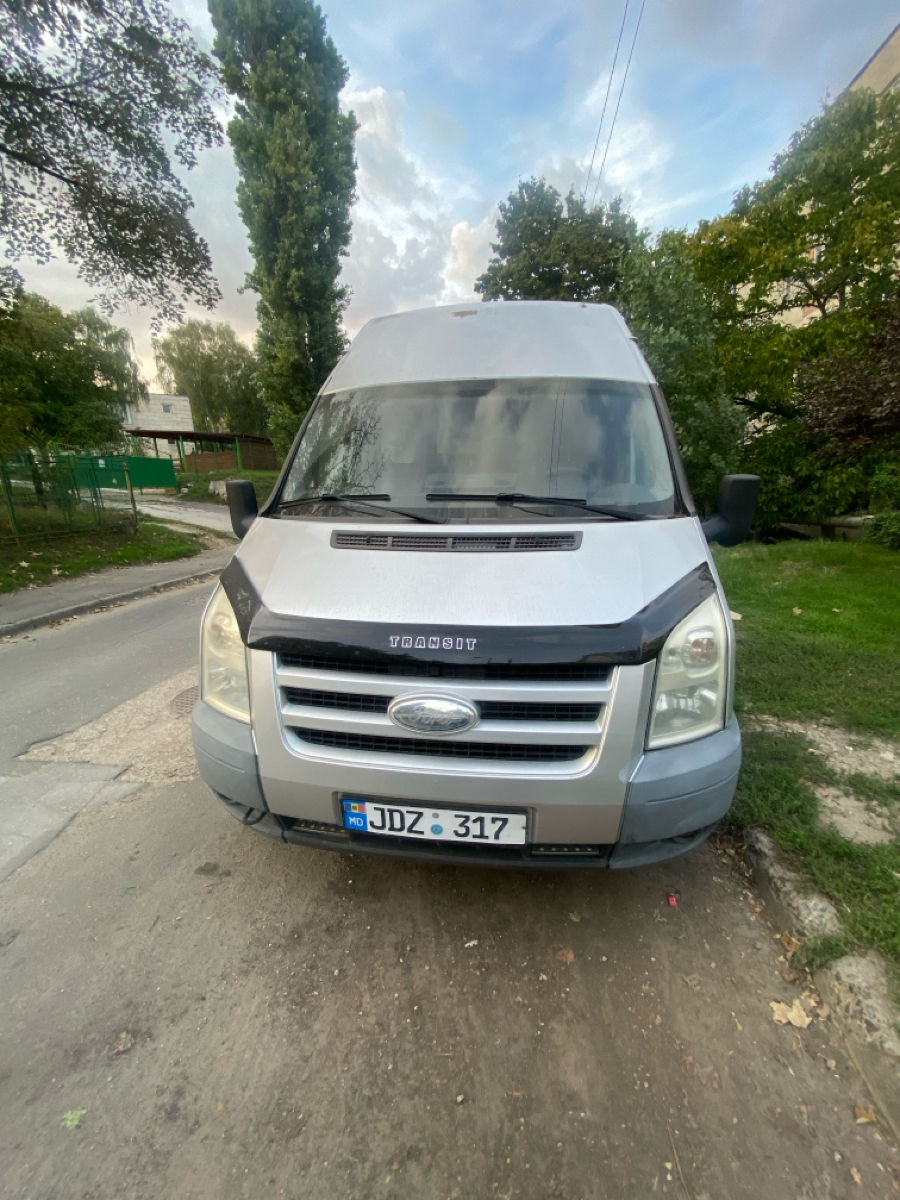 Ford Transit foto 1