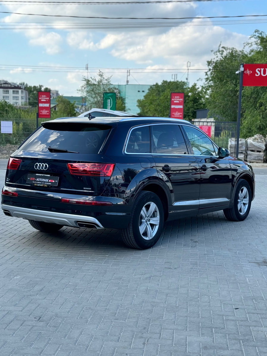 Audi Q7 foto 3