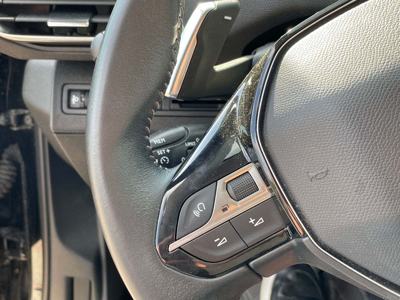 Peugeot 3008 foto 8