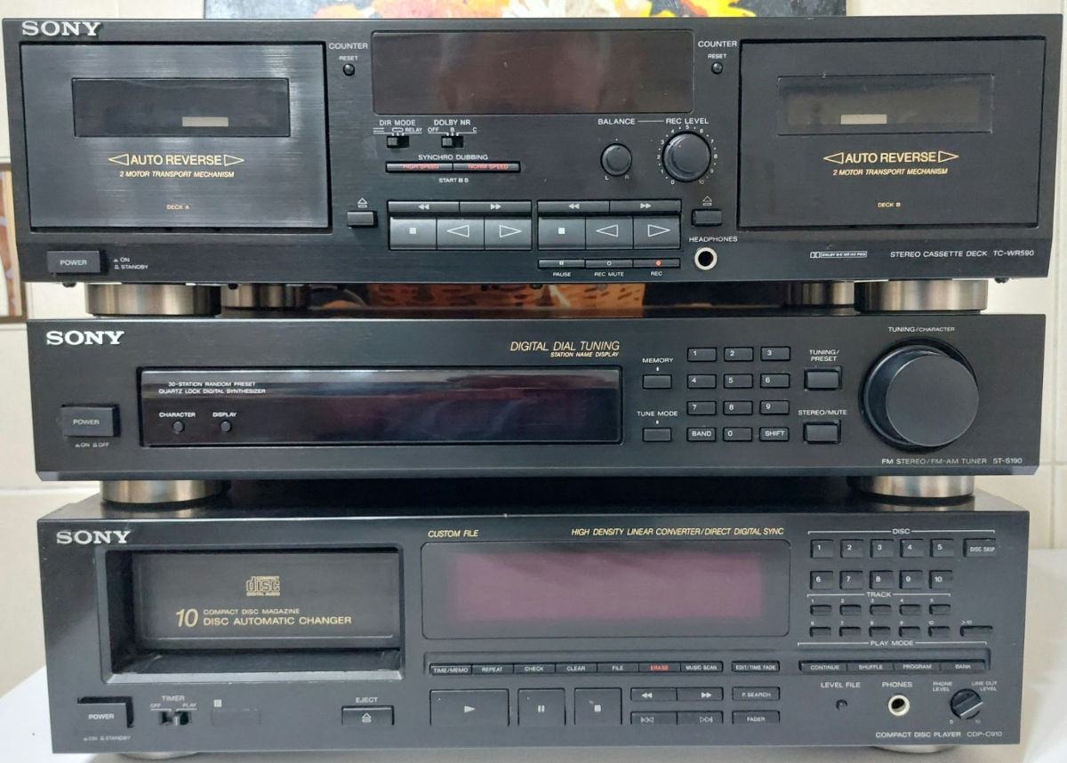 Linie Sony ,CD PLAYER, stereo deck foto 0