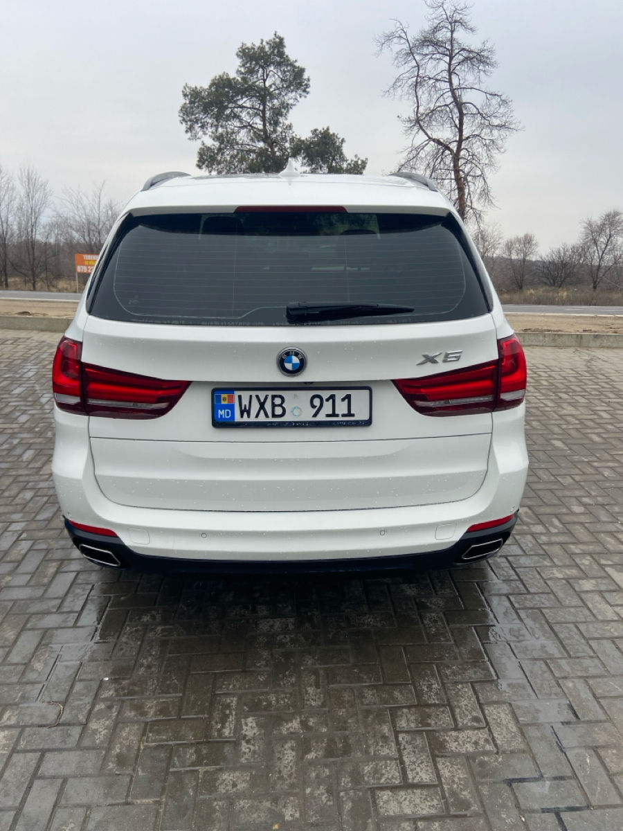 BMW X5 foto 7