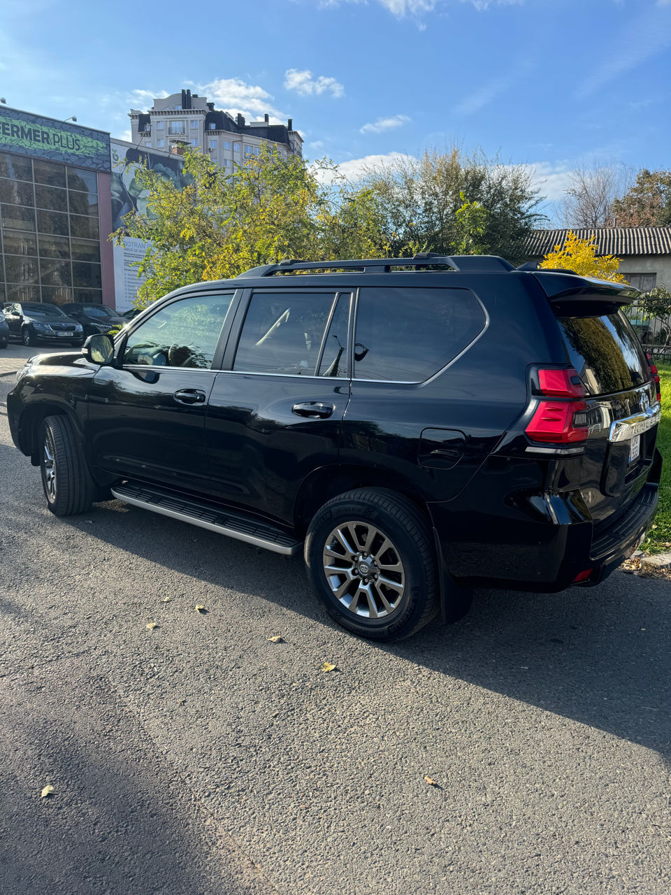 Toyota Land Cruiser Prado фото 8