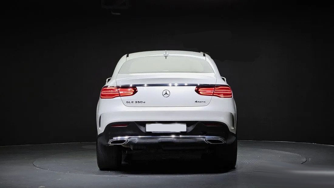 Mercedes GLE Coupe foto 3