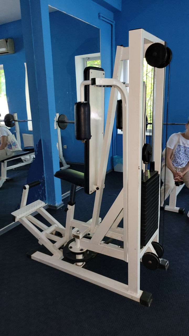 Продаются   профессиональные  силовые  тренажеры  vasil  gym foto 1