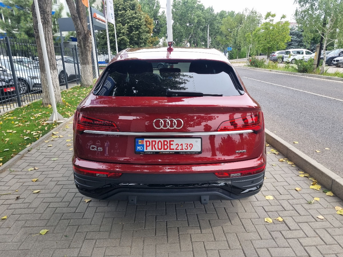 Audi Q5 2021 photo 6