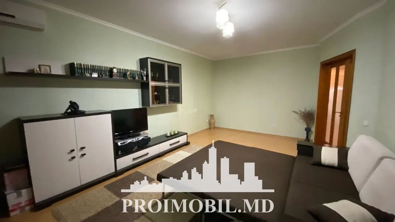 Apartament cu 3 camere, 104 m², Râșcani, Chișinău foto 3