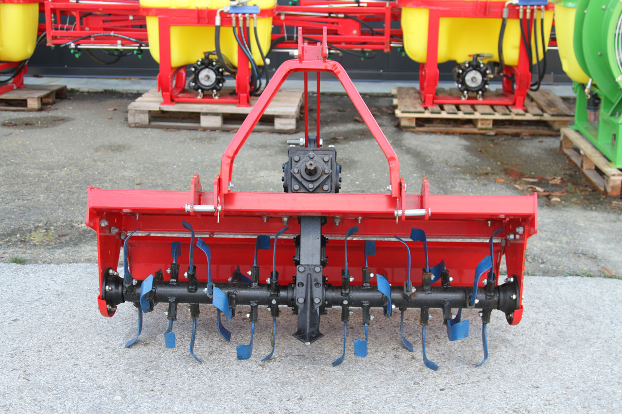Freza pentru tractor foto 1