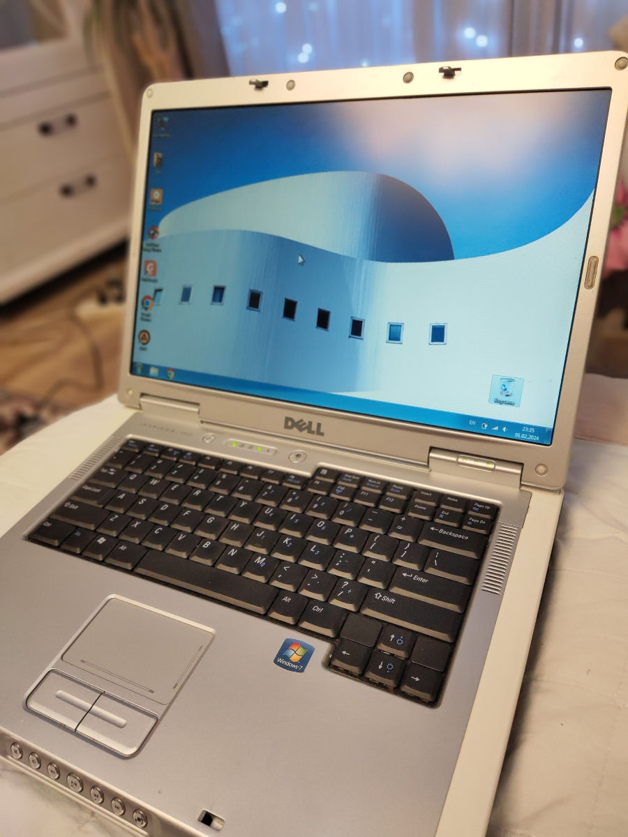 Dell Inspiron 6400 foto 1