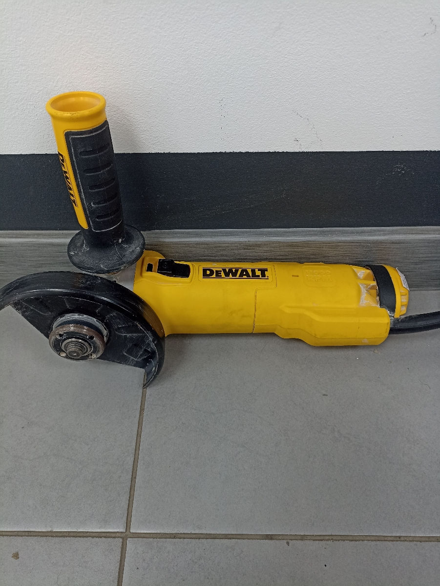 DeWalt DWE 4217.  1790 lei фото 0