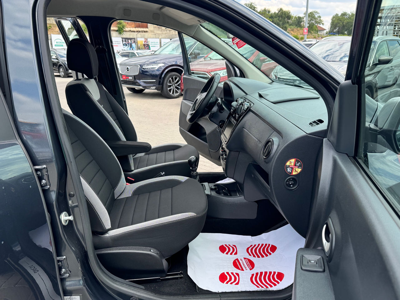 Dacia Lodgy foto 15