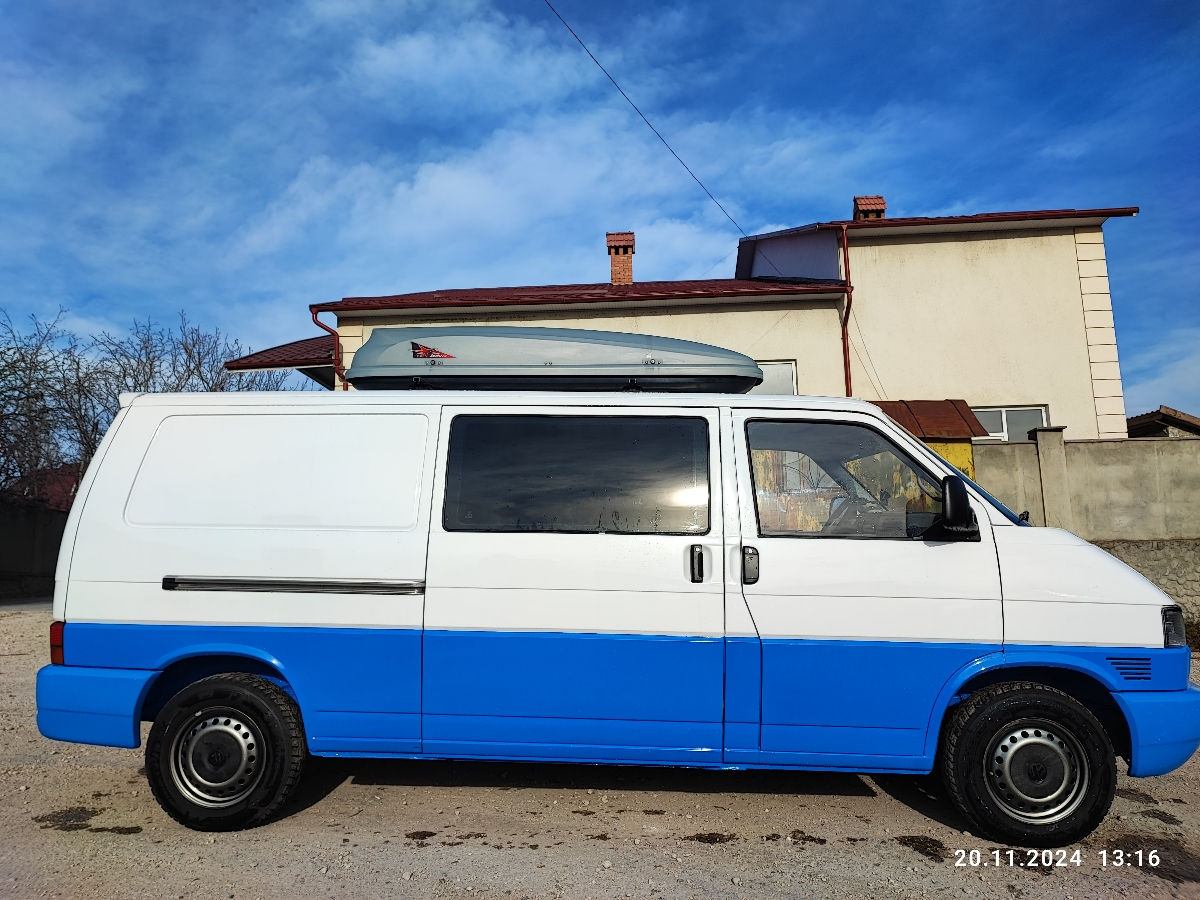 Volkswagen T4 foto 0