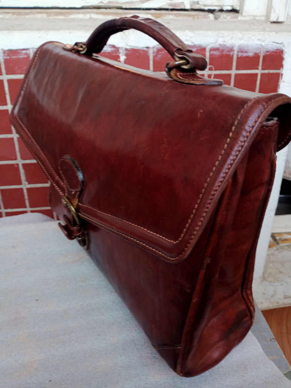 Мужские сумки и портфели.