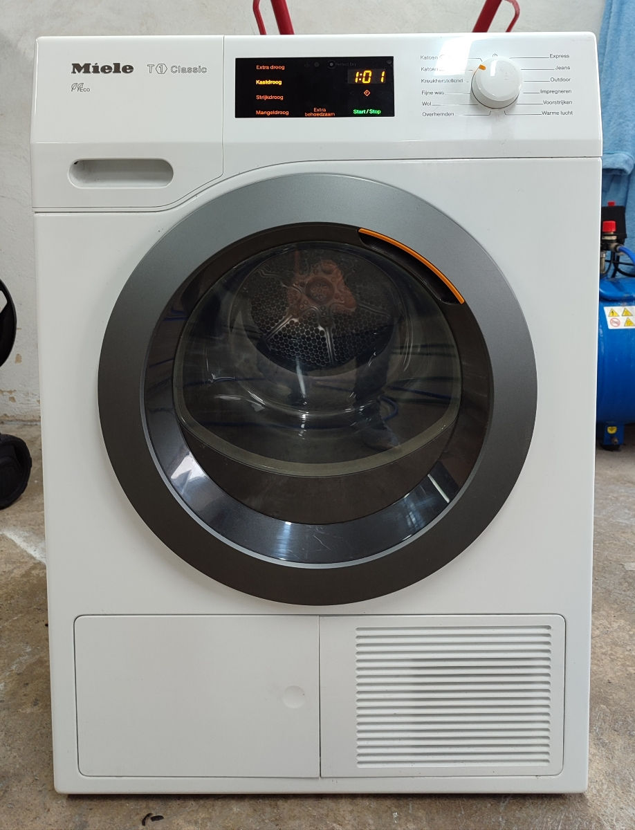 Сушильная машина Miele T1 фото 1