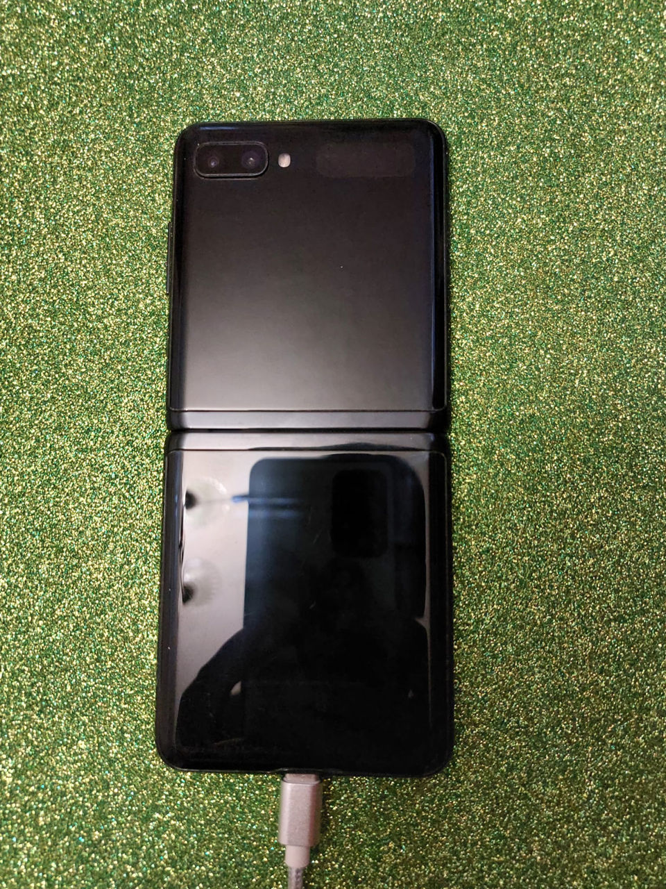 Samsung Galaxy Z flip1.8/256Gb