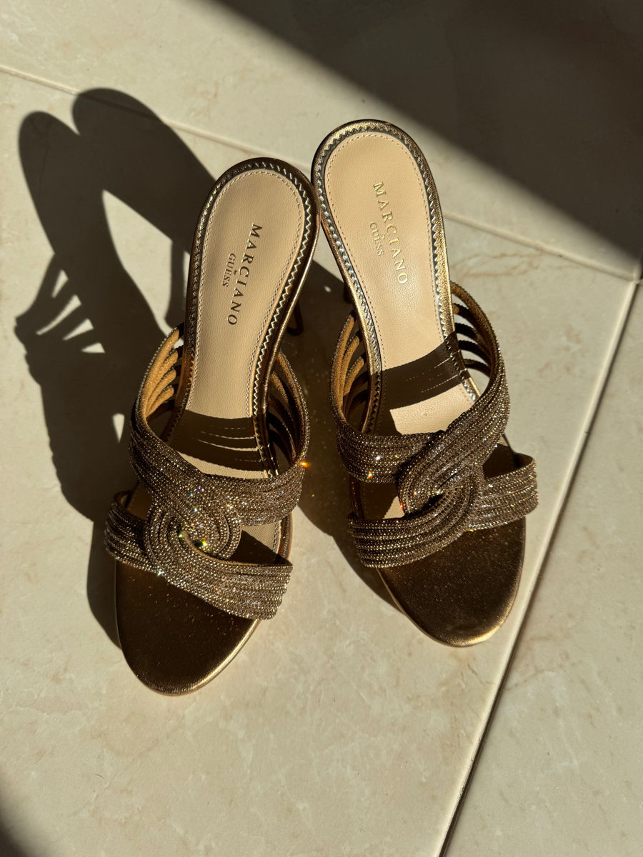 Босоножки Marciano by Guess foto 1