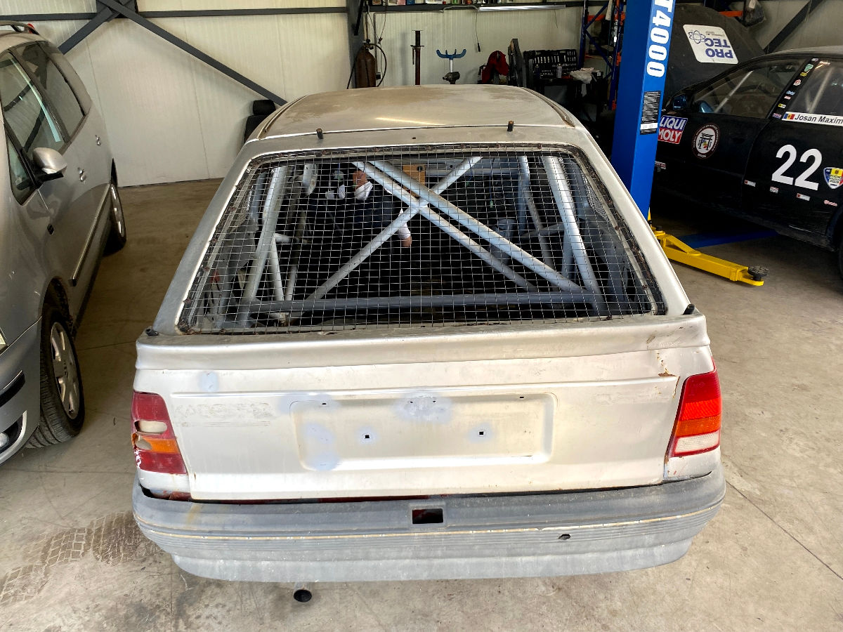Opel Kadett фото 0