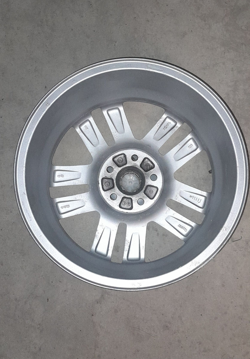 5/112 R17 Et 54 7J dia 57.1 Wolksvagen pasat, Sharan, touran,,,,, foto 9