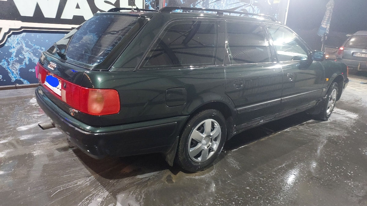 Audi 100 C4 2.0 16 Valve 2.3 foto 3